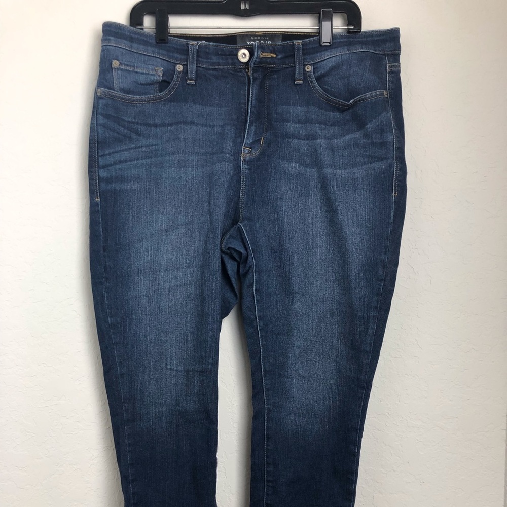 Torrid Sky High Skinny Premium Jean w/Short Inseam